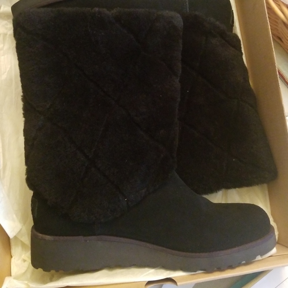 Brand New black fur Uggs